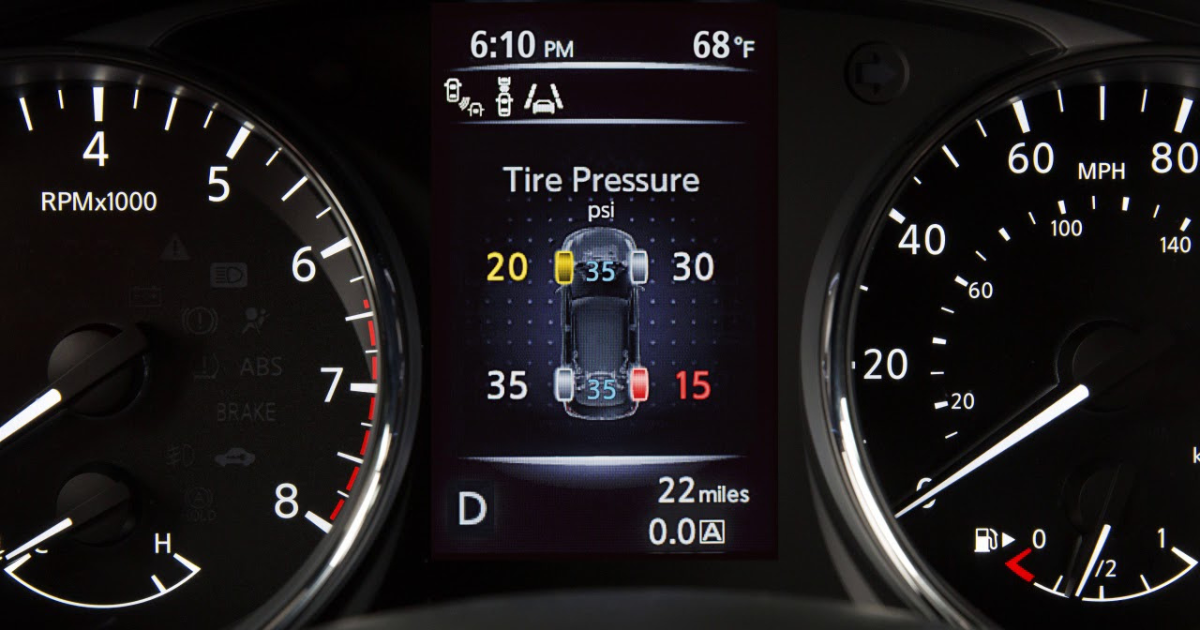 Nissan dashboard displaying the tire pressure gauge