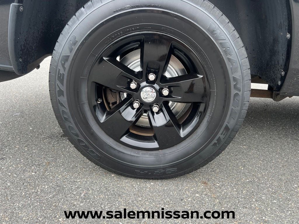 2016 RAM 1500 SLT