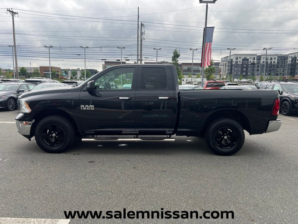 2016 RAM 1500 SLT