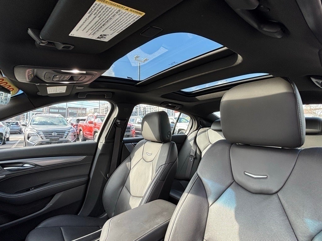 2022 Cadillac CT5 Premium Luxury