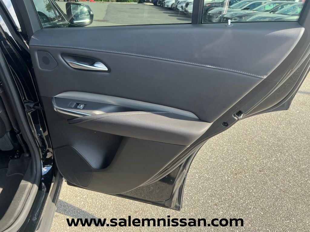 2023 Cadillac XT4 Premium Luxury