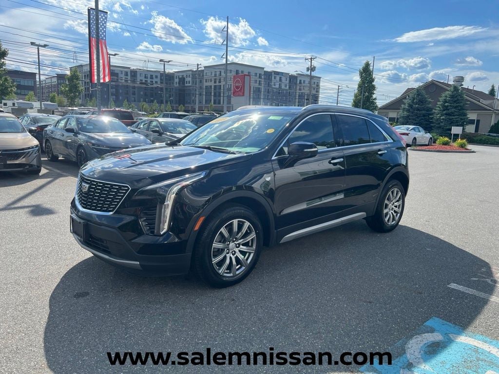 2023 Cadillac XT4 Premium Luxury