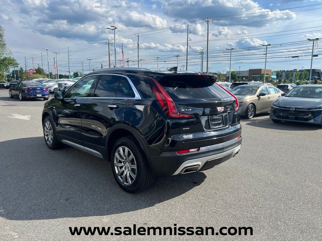 2023 Cadillac XT4 Premium Luxury