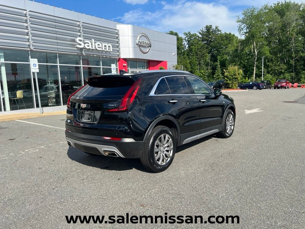 2023 Cadillac XT4 Premium Luxury