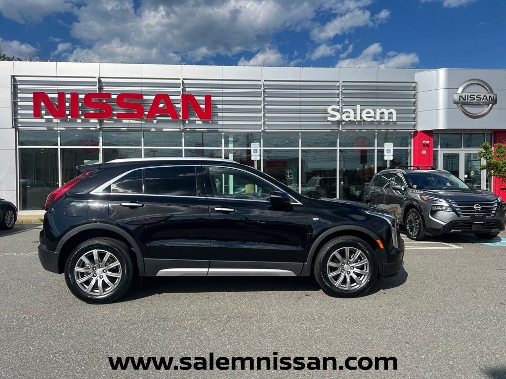 2023 Cadillac XT4 Premium Luxury