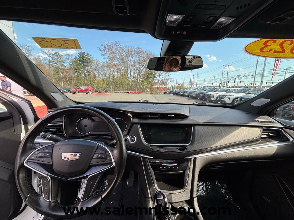 2023 Cadillac XT5 Premium Luxury
