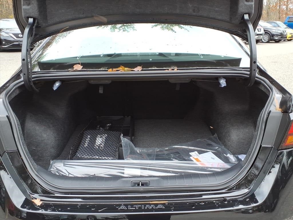 2025 Nissan Altima 2.5 SR