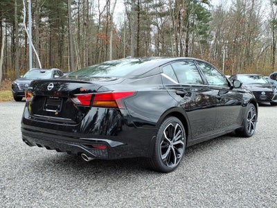 2025 Nissan Altima 2.5 SR