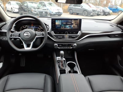 2025 Nissan Altima 2.5 SR