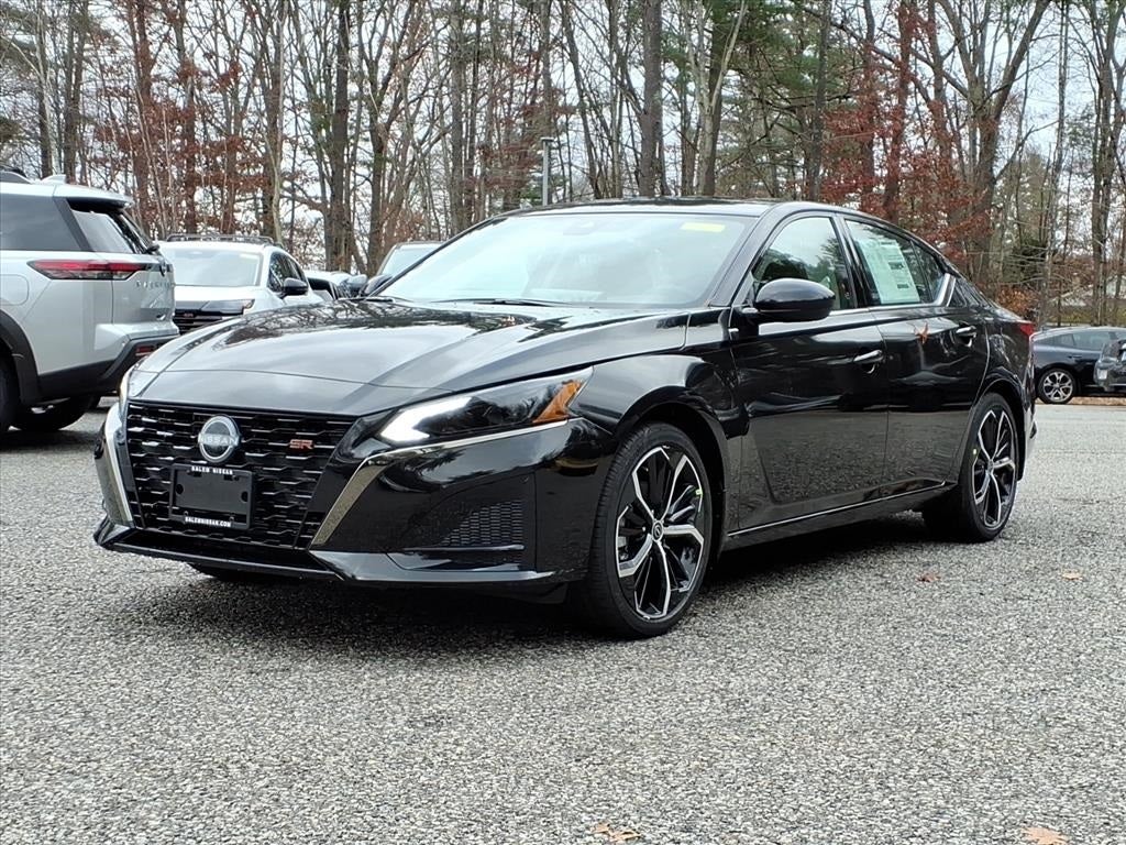 2025 Nissan Altima 2.5 SR