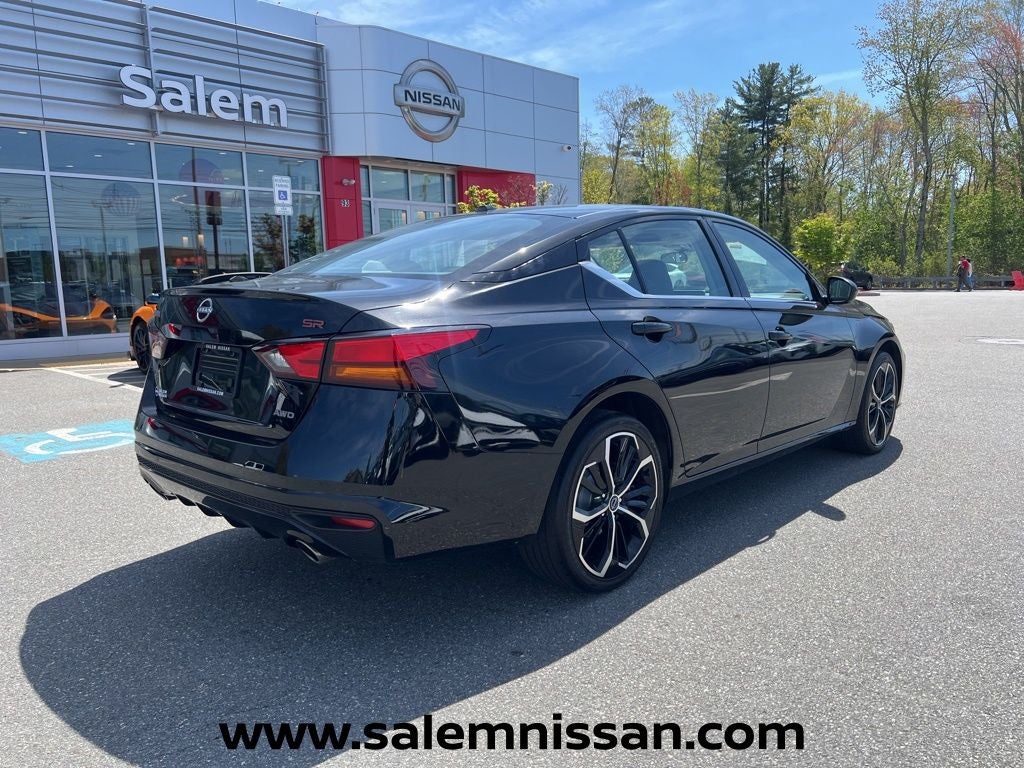 2024 Nissan Altima 2.5 SR