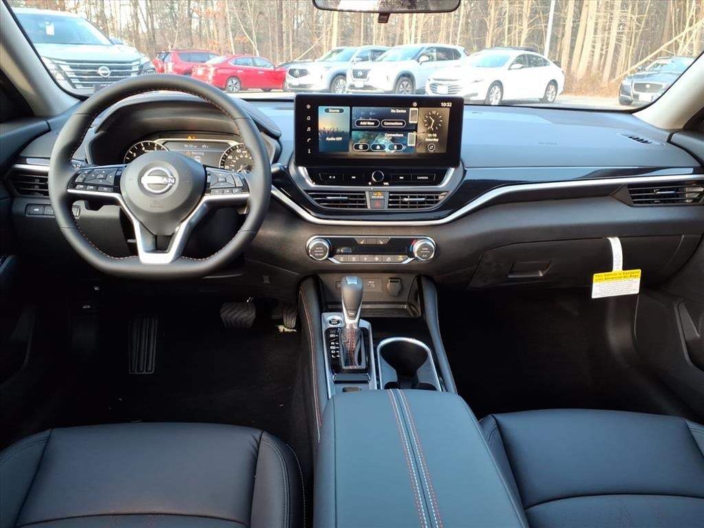 2025 Nissan Altima 2.5 SR