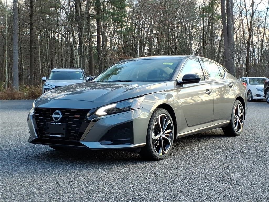 2025 Nissan Altima 2.5 SR