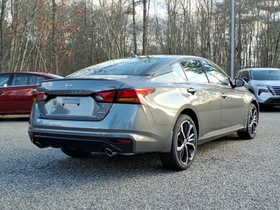 2025 Nissan Altima 2.5 SR