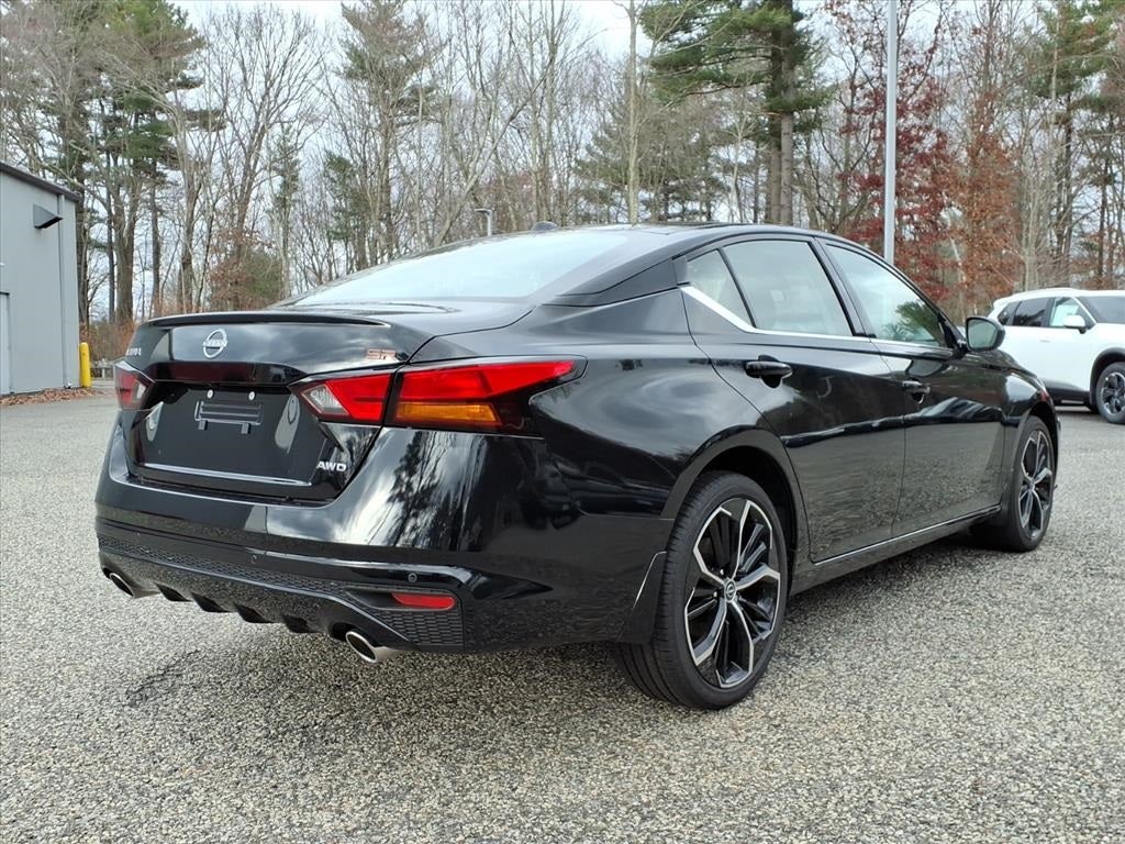 2025 Nissan Altima 2.5 SR