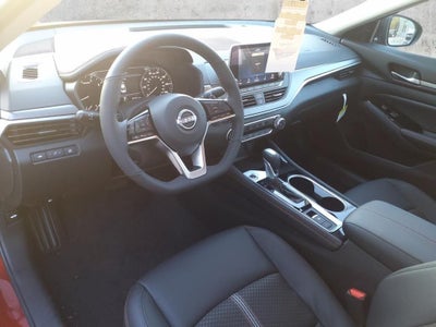 2025 Nissan Altima 2.5 SR