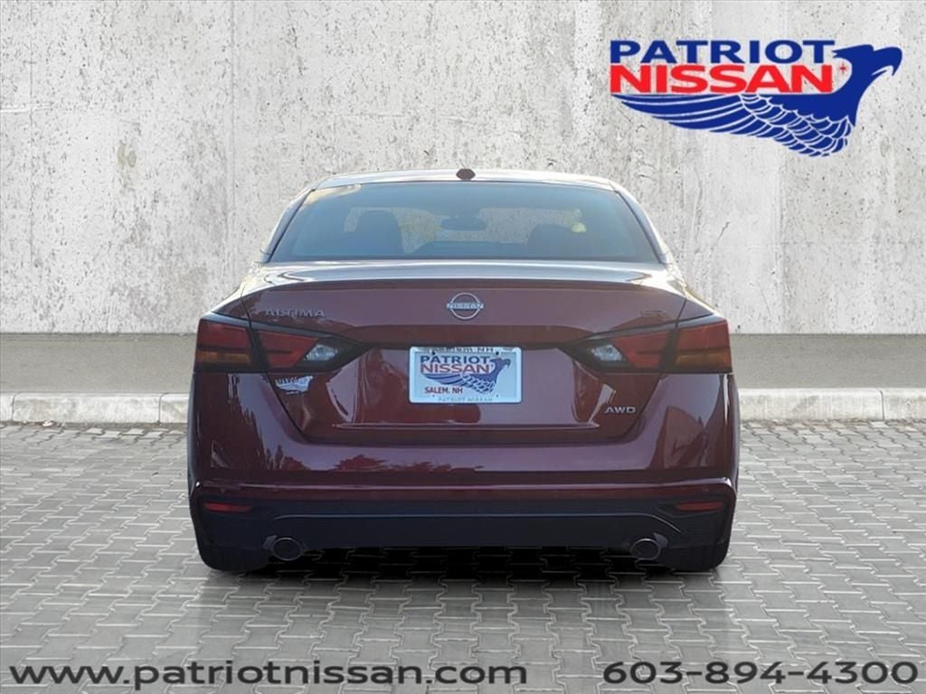 2025 Nissan Altima 2.5 SR