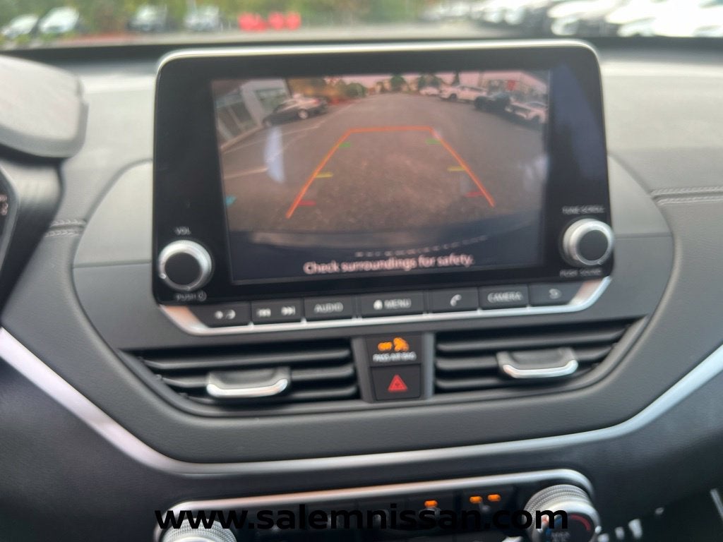 2022 Nissan Altima 2.5 SV