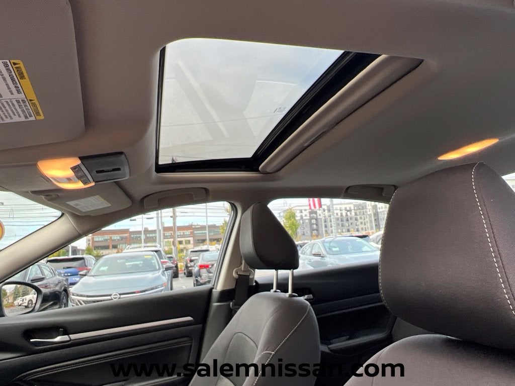 2022 Nissan Altima 2.5 SV