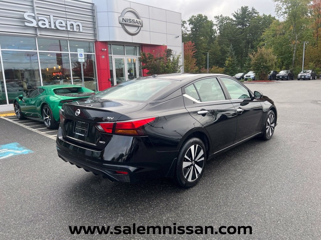 2022 Nissan Altima 2.5 SV