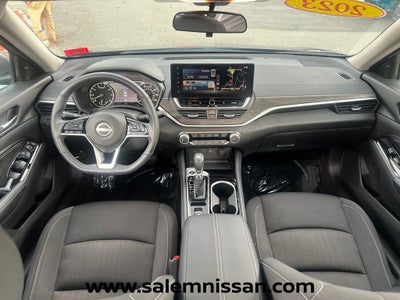 2023 Nissan Altima 2.5 SV