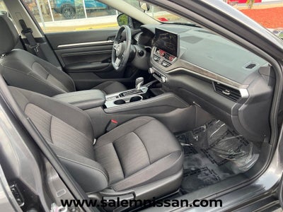 2023 Nissan Altima 2.5 SV