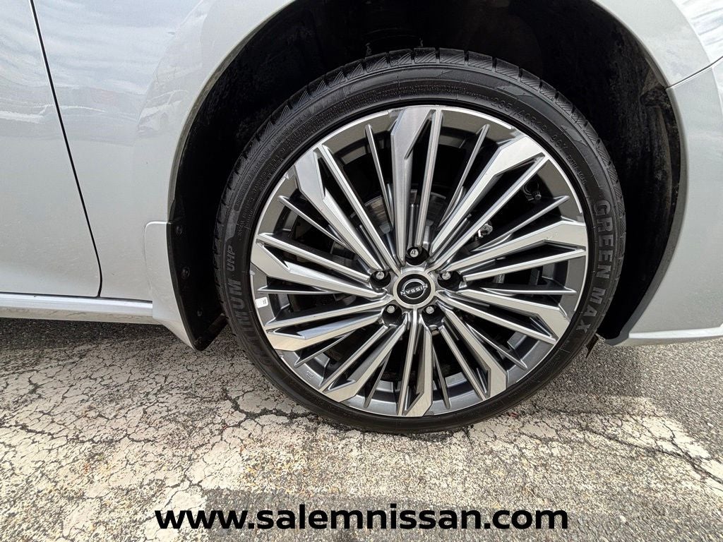 2024 Nissan Altima 2.5 SL