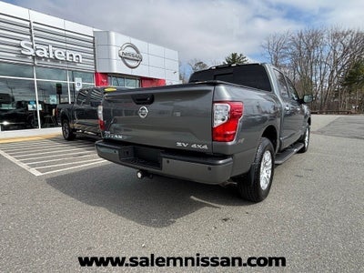2017 Nissan Titan SV