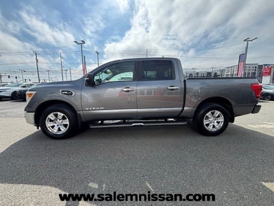 2017 Nissan Titan SV