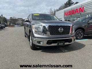 2017 Nissan Titan SV