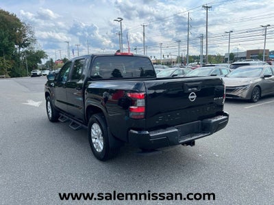 2023 Nissan Frontier SV