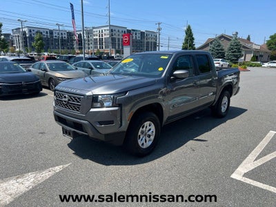 2024 Nissan Frontier SV