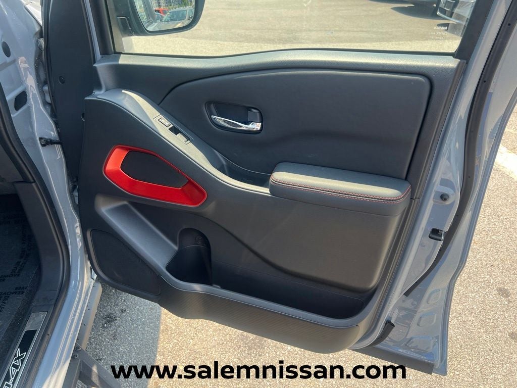 2023 Nissan Frontier PRO-4X