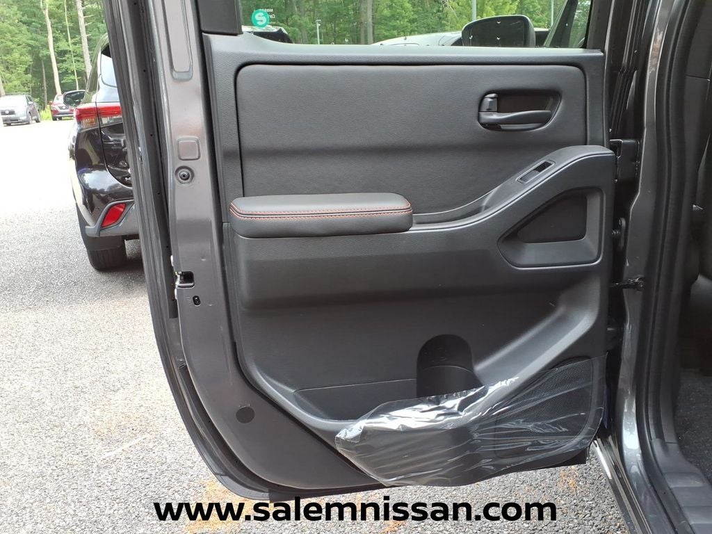 2026 Nissan Frontier PRO-4X w/R Package