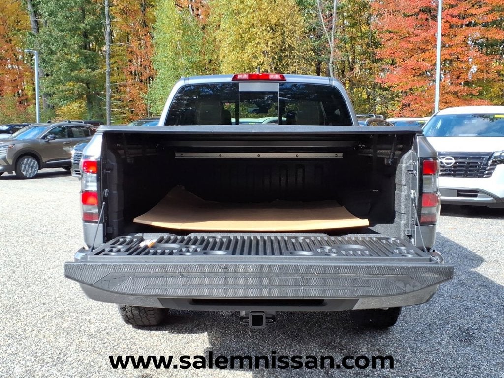 2027 Nissan Frontier SV
