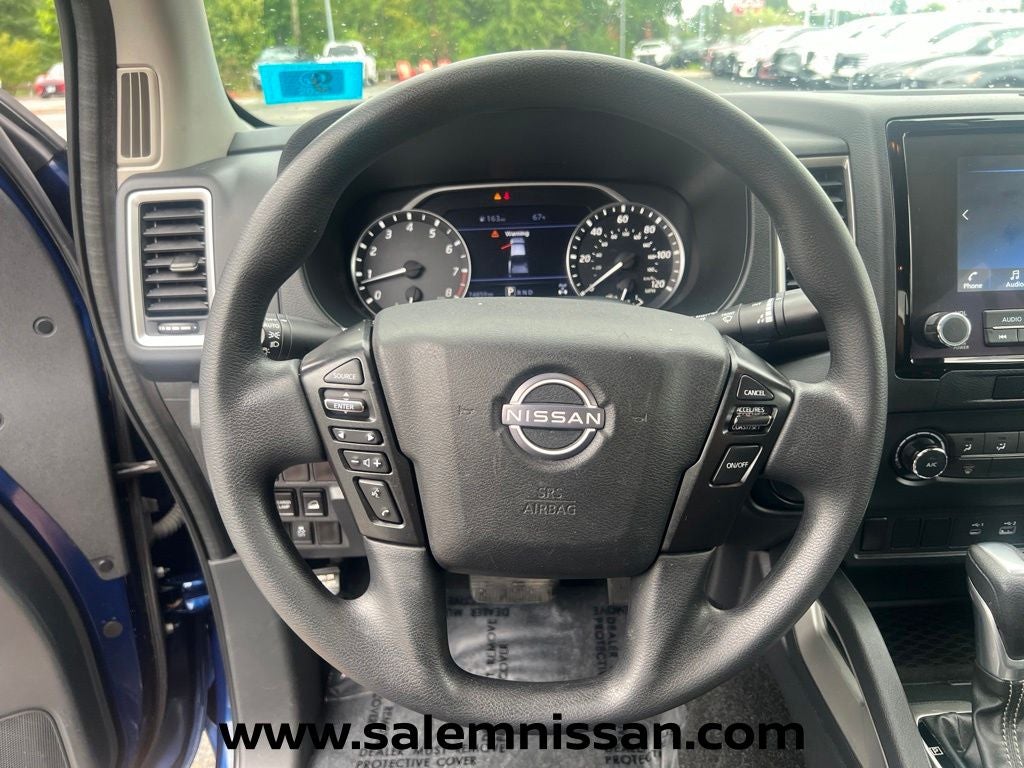 2022 Nissan Frontier SV