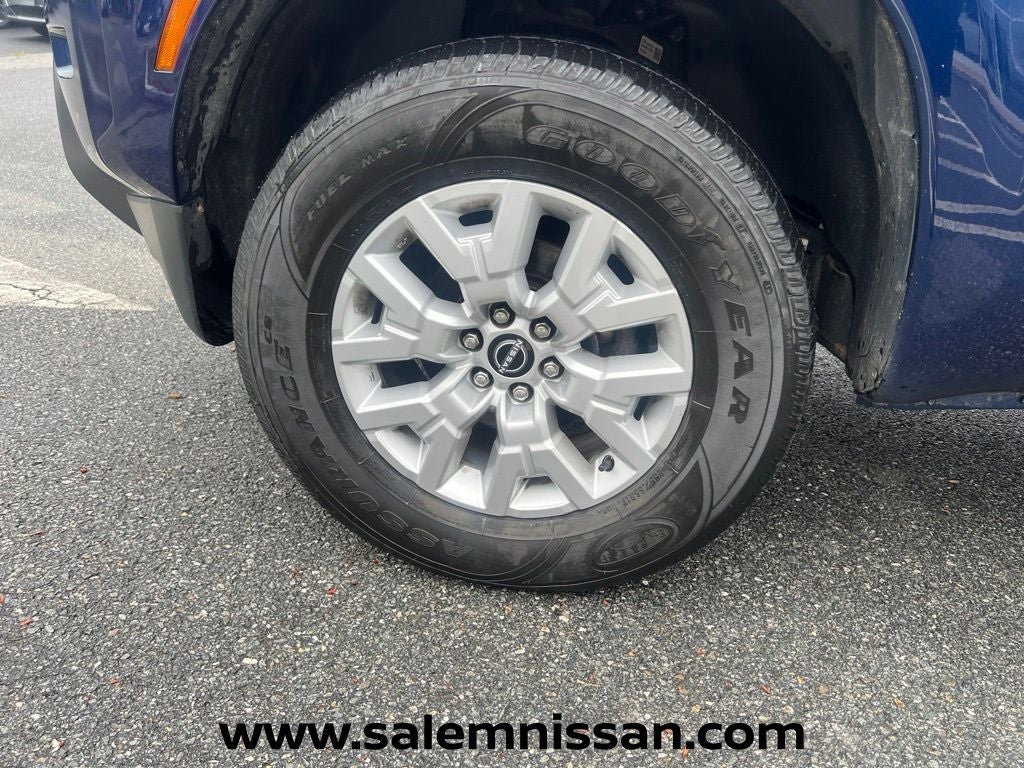 2022 Nissan Frontier SV