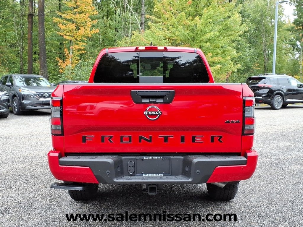 2027 Nissan Frontier SV
