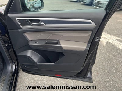 2023 Volkswagen Atlas Cross Sport 2.0T SEL R-Line Black