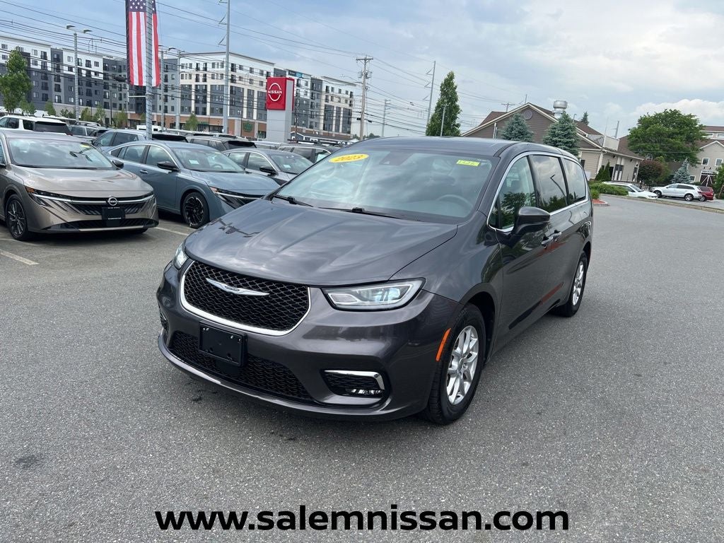 2023 Chrysler Pacifica Touring L