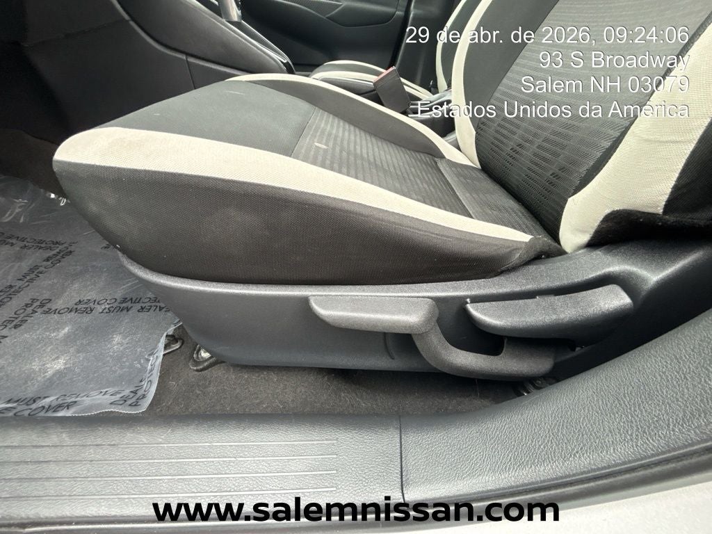 2021 Nissan Versa 1.6 SV