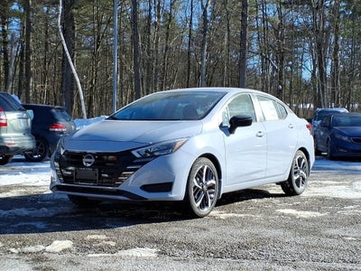 2025 Nissan Versa 1.6 SR