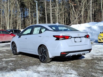 2025 Nissan Versa 1.6 SR