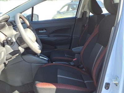 2025 Nissan Versa 1.6 SR