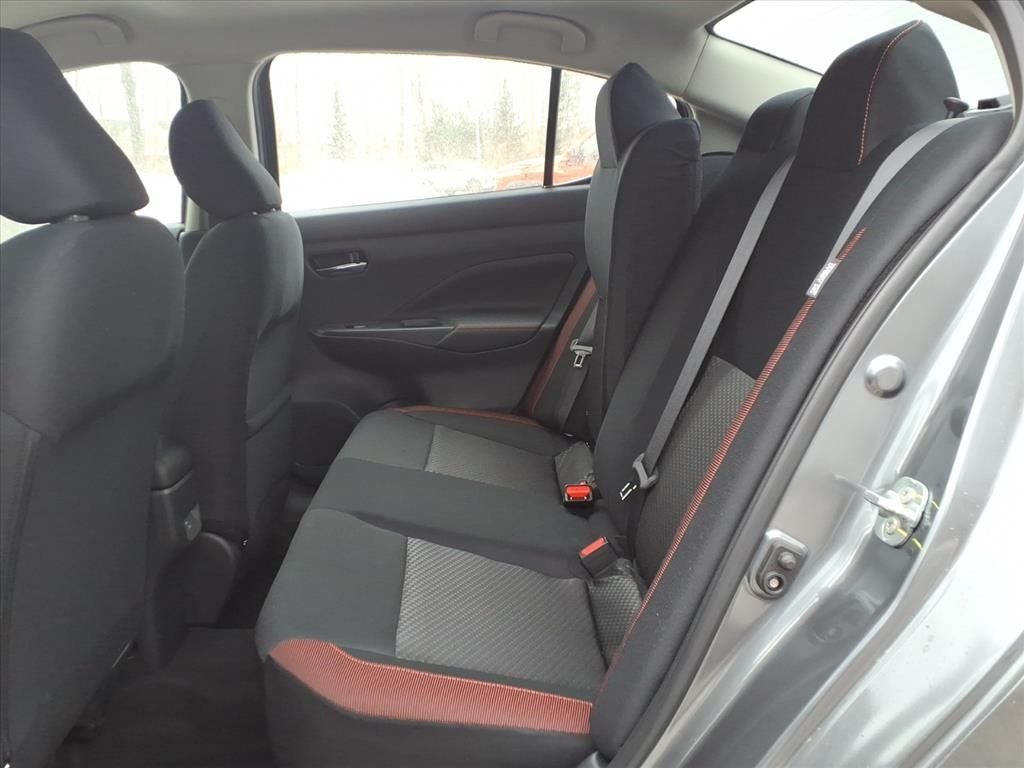 2025 Nissan Versa 1.6 SR