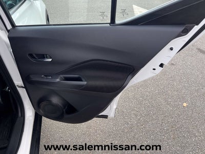 2024 Nissan Kicks SV