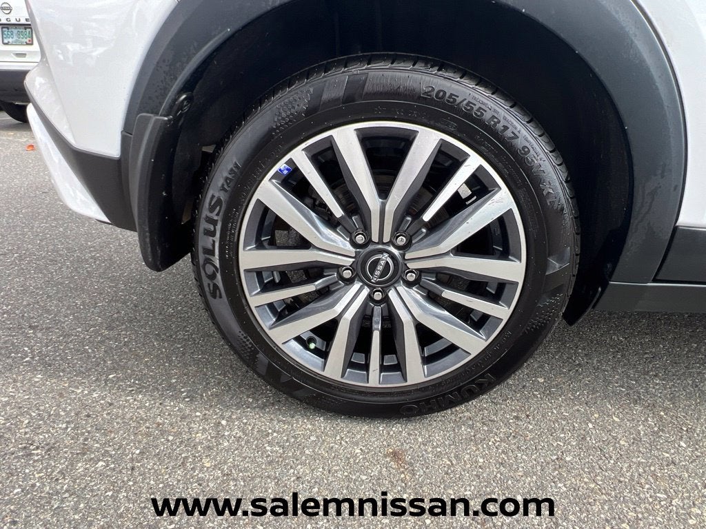 2024 Nissan Kicks SV