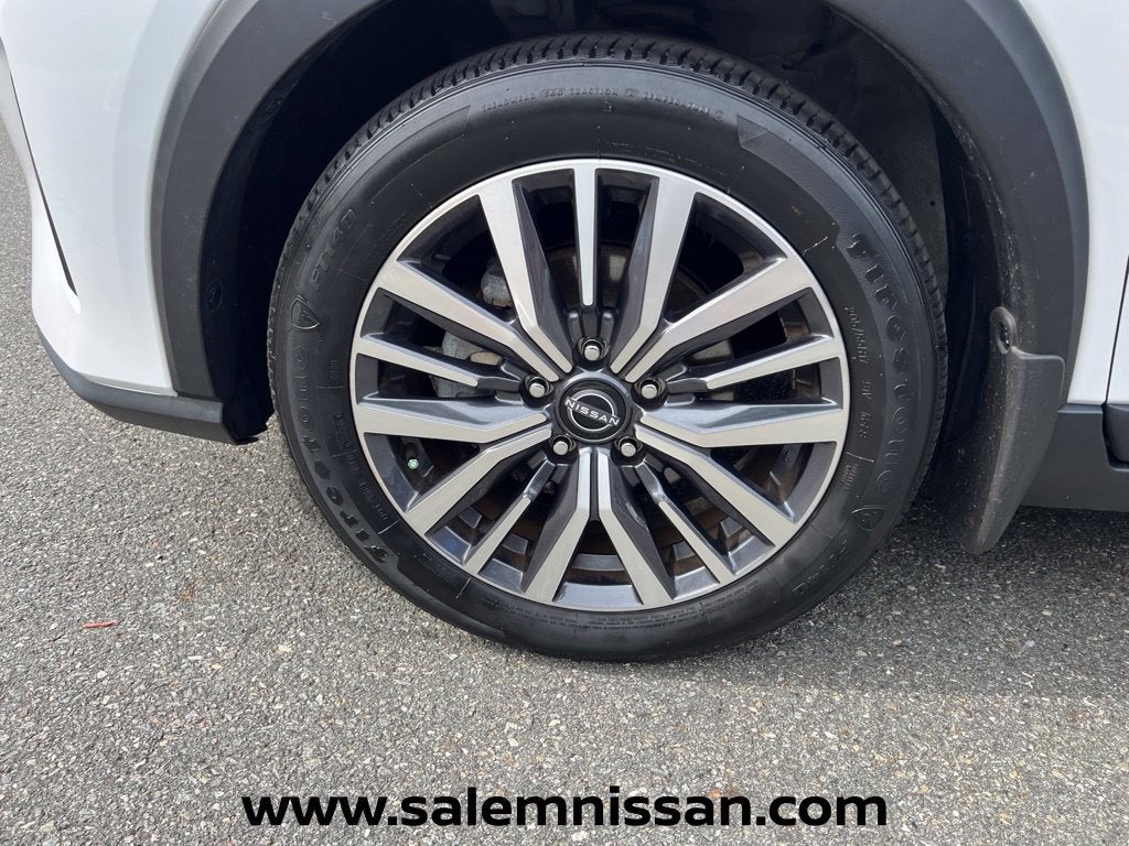 2023 Nissan Kicks SV