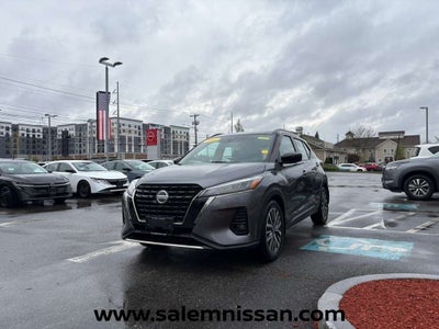 2021 Nissan Kicks SR
