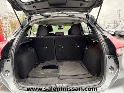 2021 Nissan Kicks SR
